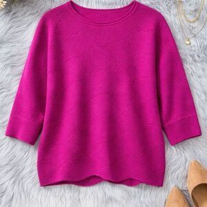 Two bee Cashmere women’s sweater